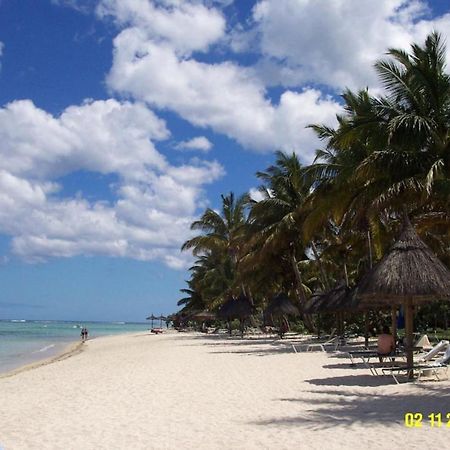 Lovely Apartment In Flic En Flac, Close To The Beach And All Amenities. Esterno foto