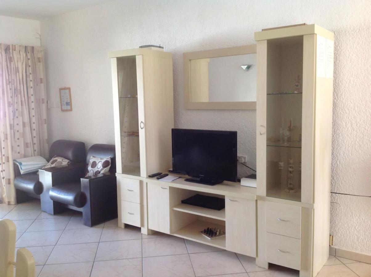 Lovely Apartment In Flic En Flac, Close To The Beach And All Amenities. Esterno foto