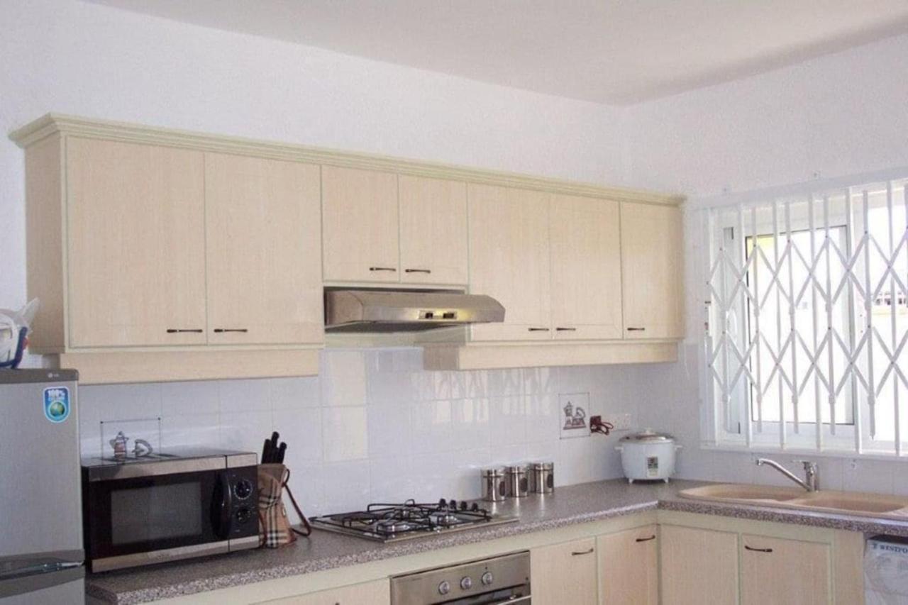 Lovely Apartment In Flic En Flac, Close To The Beach And All Amenities. Esterno foto